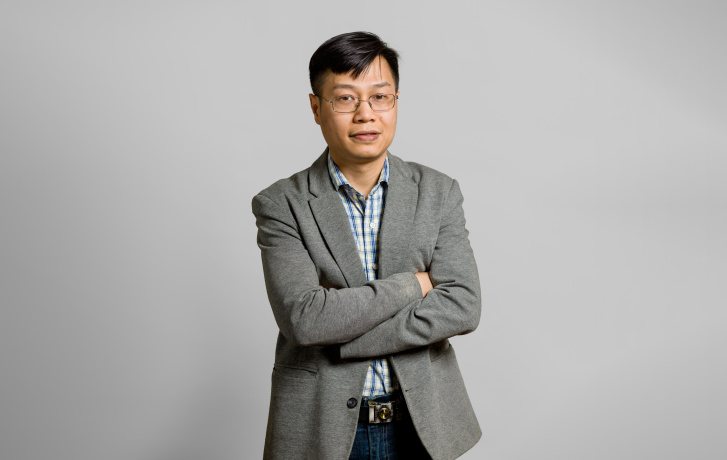 Professor Kim Khoa Ngueyn